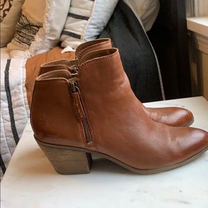 Frye women’s boots